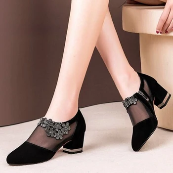 Модная женская обувь, Пикантные Черные Туфли с острым каблуком из полой сетки, Женская Элегантная обувь со стразами в форме цветка, Женская обувь 35-43