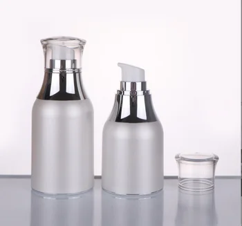 30 МЛ жемчужно-белая безвоздушная бутылка с серебряным воротником и прозрачной крышкой сыворотка/лосьон/эмульсия/тональный крем/эссенция для глаз/жидкий тонер для кожи упаковка