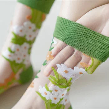 Женские шелковые носки с кристаллами, Летние ультратонкие прозрачные эластичные Длинные носки с мультяшной вышивкой в японском стиле Каваи, Милые забавные носки