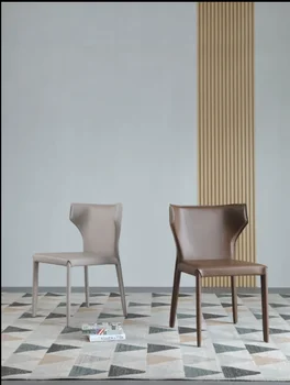 Столы и стулья для пикника из скандинавской седельной кожи кремового цвета, стулья для итальянских ресторанов, спинки стульев, роговые стулья, книжные столы и стул